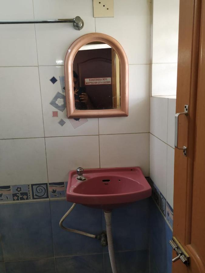 Abirami Lodge Tiruvannāmalai Zewnętrze zdjęcie